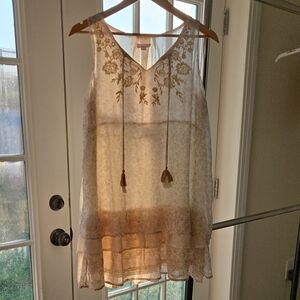 🌸3/$15🌸Xhilaration Floral Embroidered Cream Blouse/dress